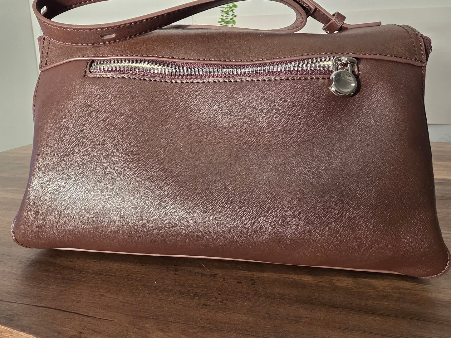 Sacs en cuir pour femmes, sac bandoulière en cuir souple avec fermeture éclair